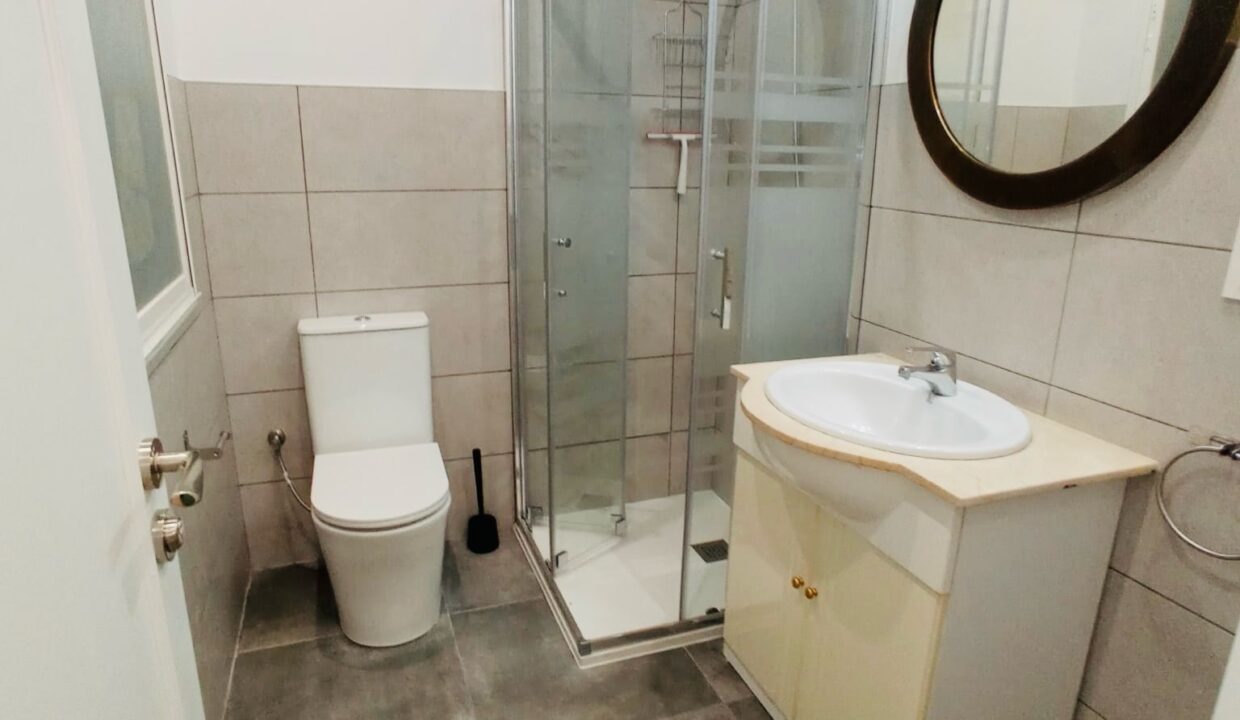 b496f7c2-a1a4-4e84-8049-f53827e3fb43