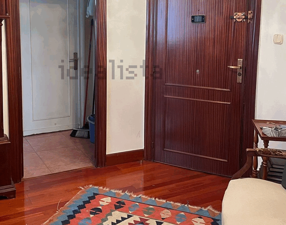 b8cd1e9c-d064-4118-b712-3baff61b3d30